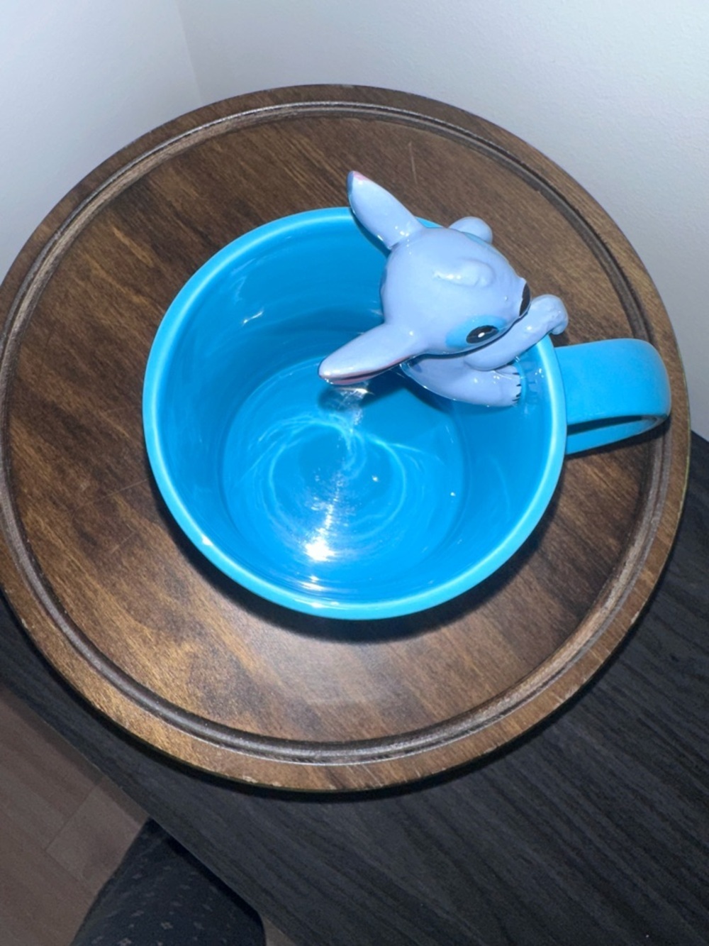 Disney Lilo & Stitch 3D Sculpted Peeking Stitch Blue Ceramic Coffee Mug Zrike - Picture 5 of 10